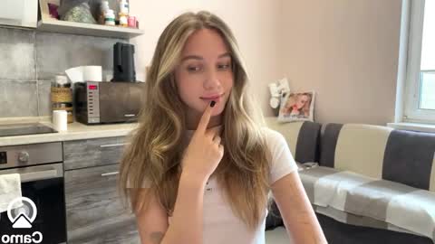 Snapshot of amy_meoww chatting on October 11, 1:05 pm amy_meoww online show from October 11, 1:05 pm