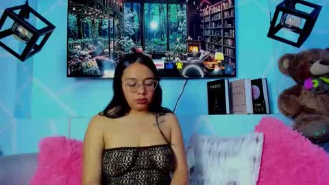 Emy Noa  online show from March 27, 1:44 am