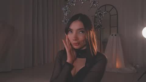 Amy Armstrong online show from October 11, 12:37 am