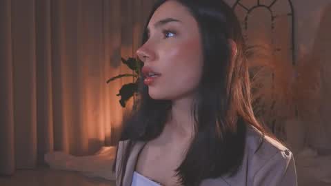 Amy Armstrong online show from October 6, 12:39 am