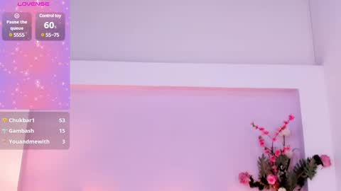 My name is AMY... Nice to meet you  thumb up me please its important online show from December 6, 7:50 pm