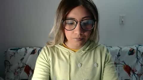 amycosplay99 online show from January 2, 4:52 am