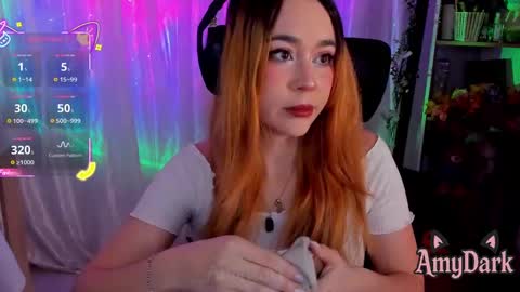 Snapshot of amydark chatting on October 6, 7:42 pm Amy online show from October 6, 7:42 pm