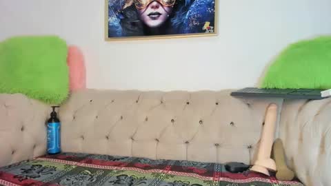 Amy Kamila online show from March 11, 3:14 am