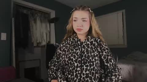 Amy online show from September 22, 4:16 am