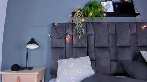 Snapshot of amypalmmer chatting on September 20, 11:57 am AMMY online show from September 20, 11:57 am