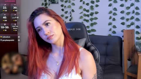 Snapshot of amypond__ chatting on March 11, 8:42 pm Amy online show from March 11, 8:42 pm