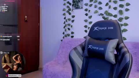 Snapshot of amypond__ chatting on February 8, 1:54 am Amy online show from February 8, 1:54 am