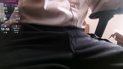 A online show from March 6, 9:25 am