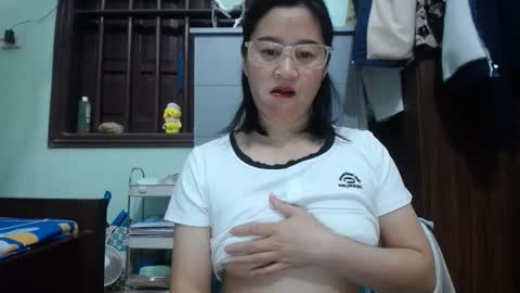 an_naughty online show from November 23, 4:05 pm