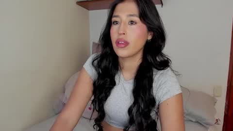 Ana online show from February 1, 3:36 am