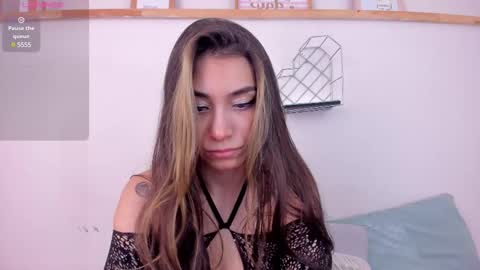 Ana online show from March 6, 11:53 pm