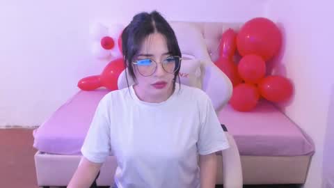 Im anna but you can call me as you want online show from March 25, 11:00 pm