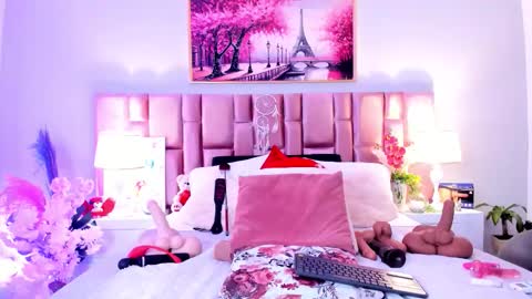 anaa_bellaa online show from November 12, 12:40 pm