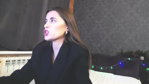 Anna online show from January 7, 12:10 pm