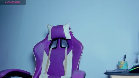 Anabella online show from November 13, 1:30 am