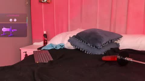 Anahi online show from February 26, 7:39 pm