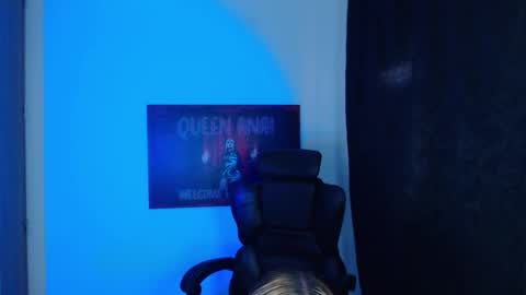 Snapshot of anai_gomez chatting on February 18, 6:58 pm Callme Mistress Ani online show from February 18, 6:58 pm