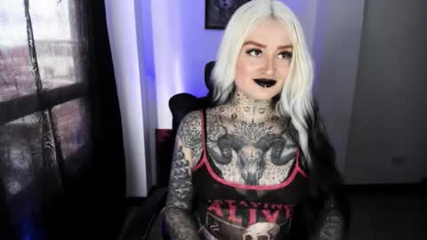 Snapshot of anai_gomez chatting on September 16, 7:39 pm Callme Mistress Ani online show from September 16, 7:39 pm