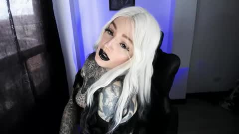 Snapshot of anai_gomez chatting on September 8, 7:46 pm Callme Mistress Ani online show from September 8, 7:46 pm