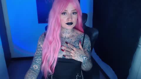 Snapshot of anai_gomez chatting on February 5, 8:35 pm Callme Mistress Ani online show from February 5, 8:35 pm
