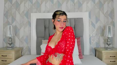 Snapshot of anais_cooper chatting on September 20, 11:57 am online show from September 20, 11:57 am