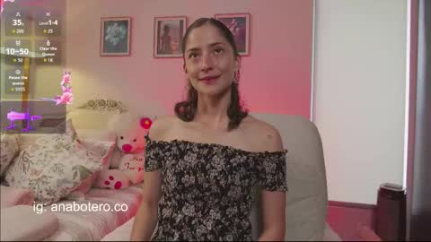 Ana Mara Botero online show from December 1, 8:29 pm