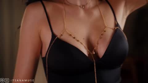 Ana online show from January 16, 9:57 pm