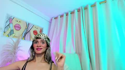 Ana online show from April 7, 7:49 pm