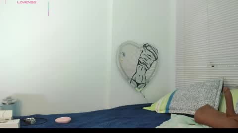 Snapshot of anasofia_07s chatting on October 12, 11:06 pm anasofia_07s online show from October 12, 11:06 pm