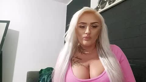 AnastasiaAmore online show from September 25, 9:44 pm