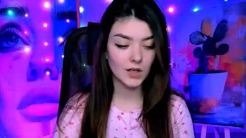 Ana online show from December 18, 4:02 pm