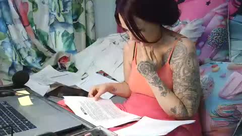 Snapshot of anawinter_s chatting on October 8, 1:50 pm Ana Winters online show from October 8, 1:50 pm