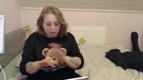 Snapshot of andorphina chatting on January 9, 9:05 pm Andorphin online show from January 9, 9:05 pm