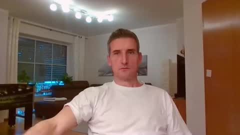 Name online show from December 3, 8:11 am