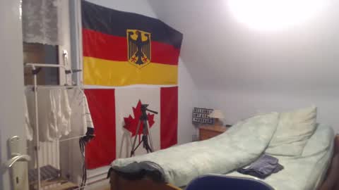 Andre online show from December 16, 8:37 pm