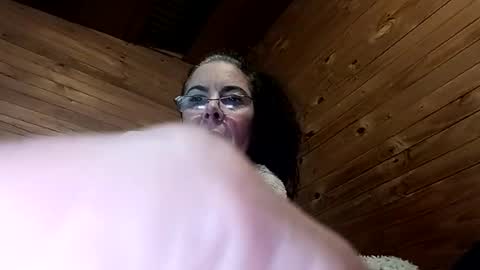 andrea32836 online show from July 15, 7:35 am