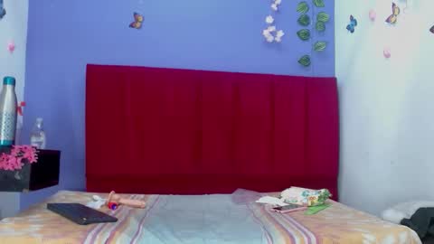 Snapshot of andrea_lopezcm chatting on October 2, 12:04 pm ANDREA LOPEZ online show from October 2, 12:04 pm