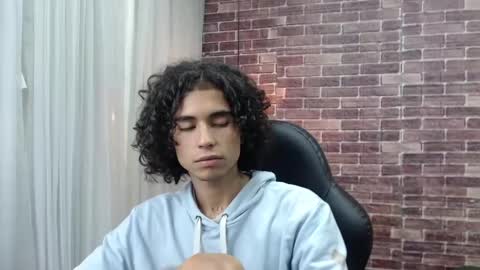 andrea_ocasio online show from February 19, 3:49 pm