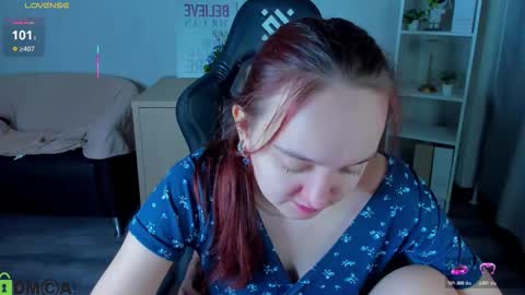 Andrea hereGMT7Mon Tue Wen ThFri Sat Su 0300am-0900am. online show from November 8, 12:13 am