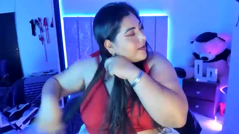 andreaakinky online show from September 18, 11:36 am