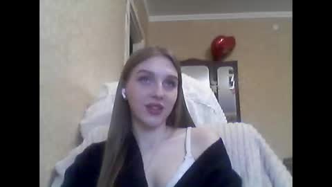 AndreaxHoney online show from February 19, 2:33 pm