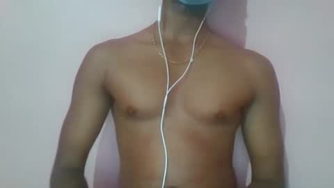 Snapshot of andres01_ chatting on September 28, 4:05 pm andres01_ online show from September 28, 4:05 pm