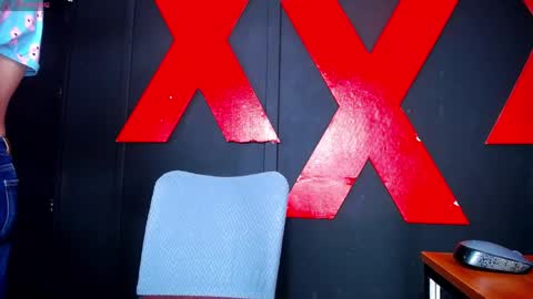 Alann online show from April 11, 1:26 pm