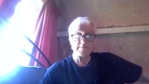 Andrew online show from April 29, 10:20 am