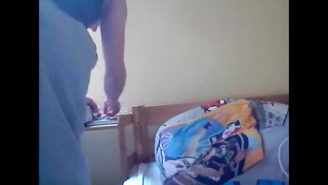 andrew3356577 online show from February 9, 12:52 pm