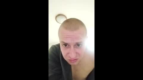 andrew3356577 online show from November 23, 5:27 am