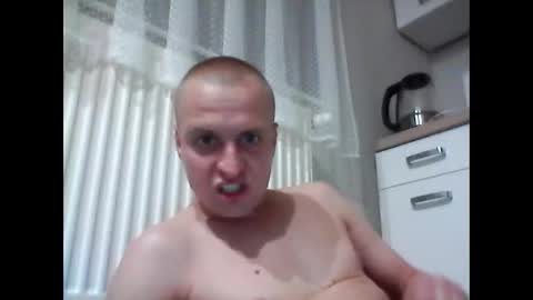 andrew3356577 online show from September 19, 11:41 pm