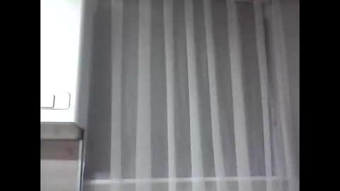 andrew3356577 online show from October 22, 1:09 am