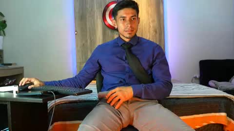 Andrew online show from February 5, 2:15 am